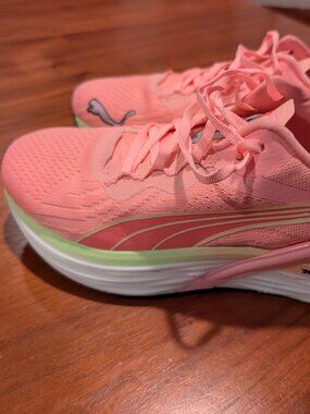 Puma Run XX Nitro 2 Women's Running Shoes Pink Size 8
